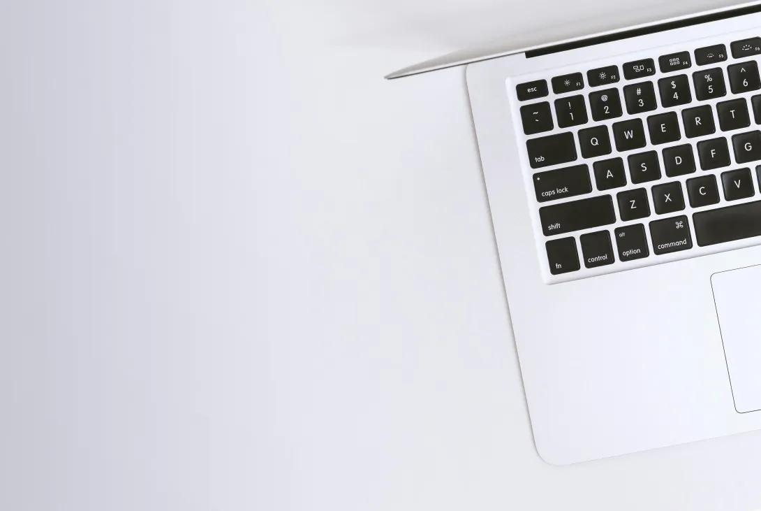 A szövegíró legjobb barátja a laptopja A szövegíró legjobb barátja a laptopja