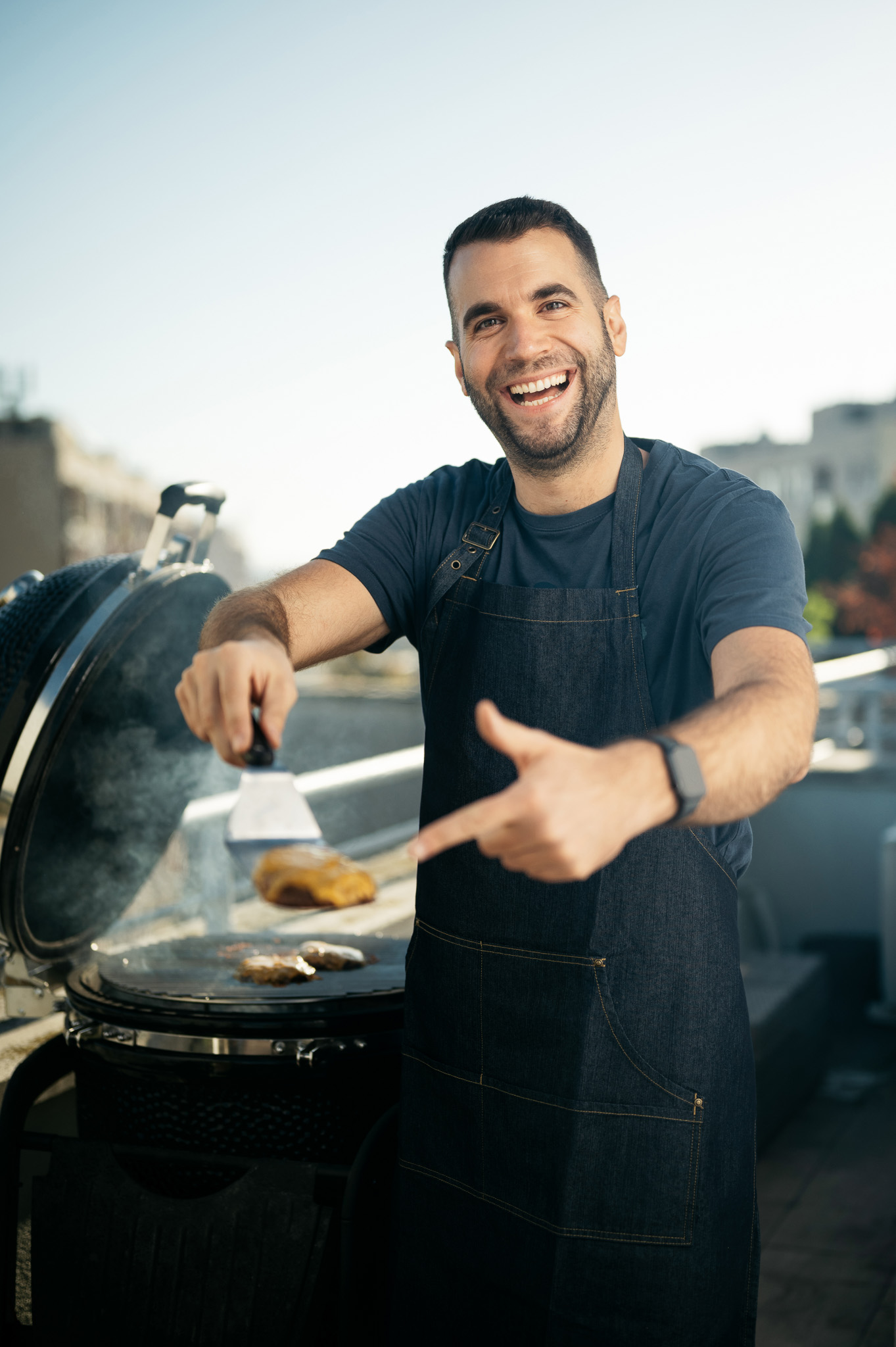 Jancsa Jani és a kedvenc étele, a hamburger