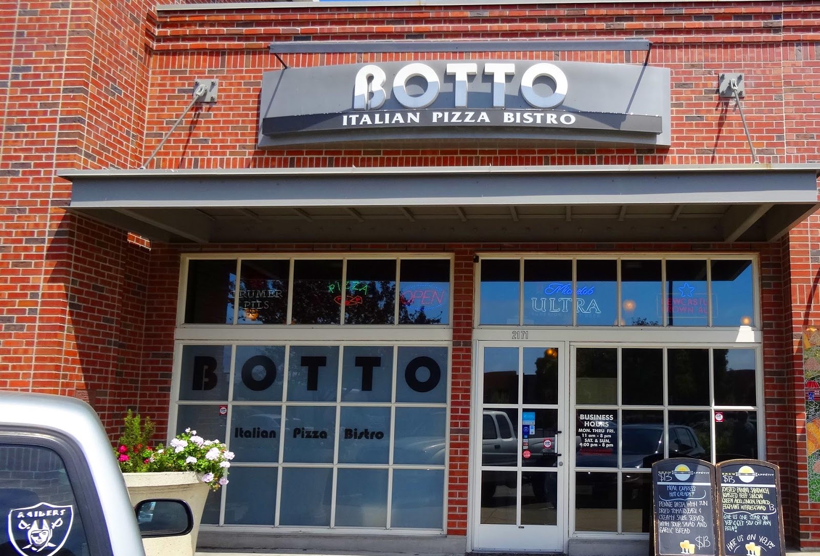 Bottom Bistro